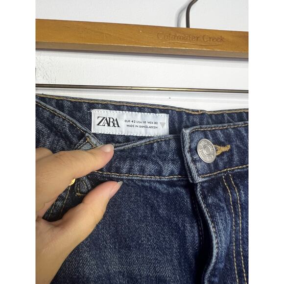 Zara Barrel Jeans dark wash Size 10 Waist 32 inches, inseam 26 inches - Picture 5 of 7